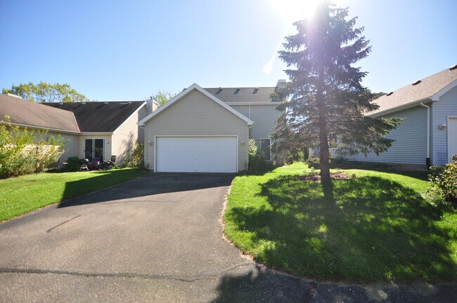 Foto del edificio - 8312 Blackwolf Dr