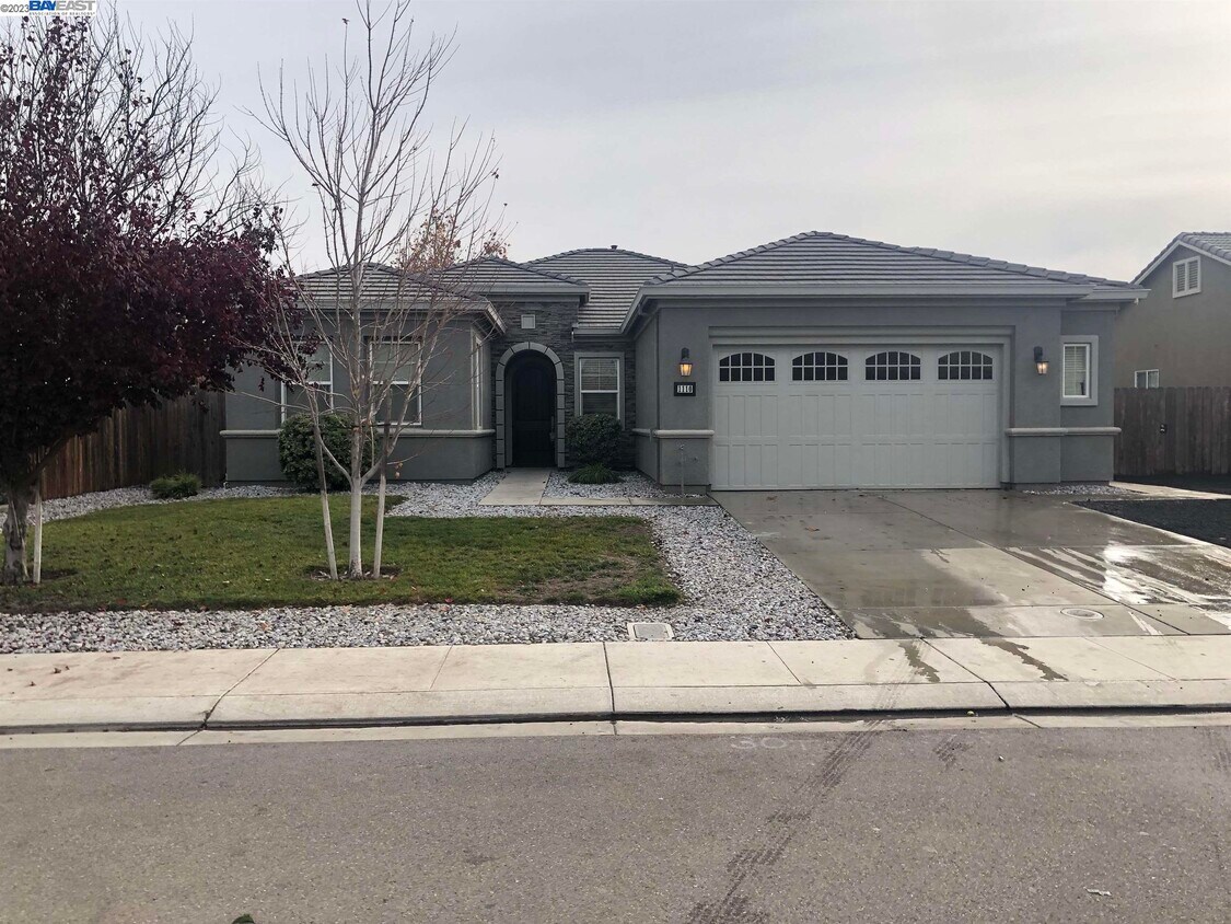 1110 Clearwater Creek Blvd, Manteca, CA 95336 House Rental in Manteca