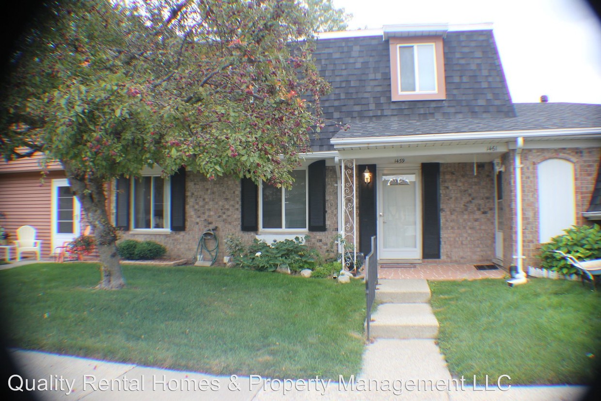 Foto principal - 3 br, 1.5 bath House - 1459 Westbury