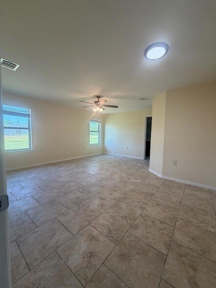 Foto del edificio - 108 Rio Vista Ranch Rd