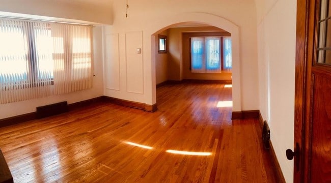 Building Photo - 3160 N 46th Street