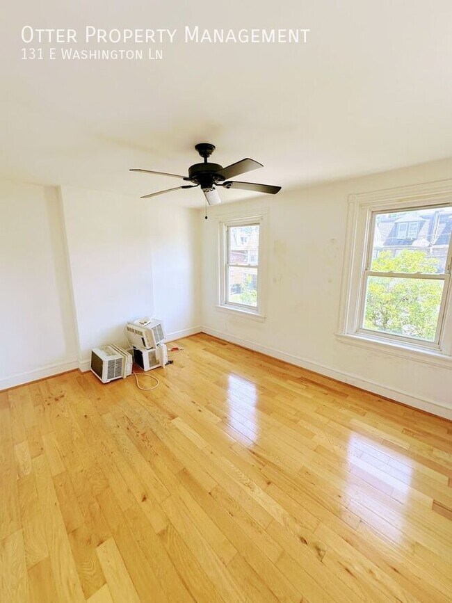 Foto del edificio - 131 E Washington Ln