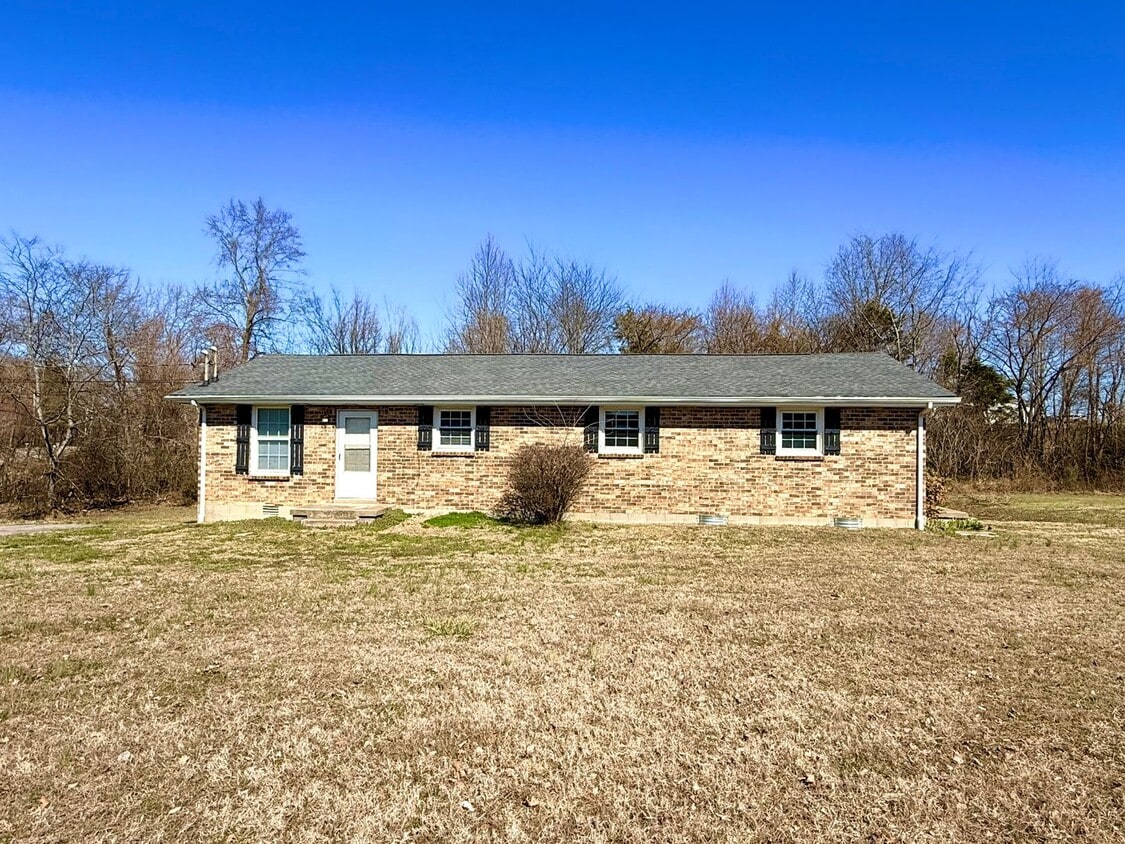 Photo - 2121 Bracey Circle