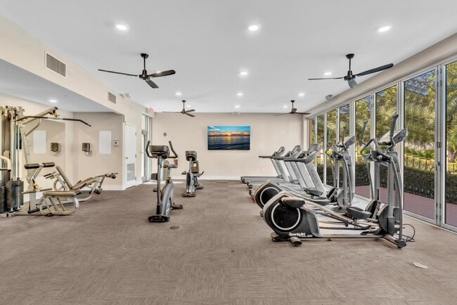 Foto del edificio - Nottingham Pine Luxury Apartment Homes - Under New Management