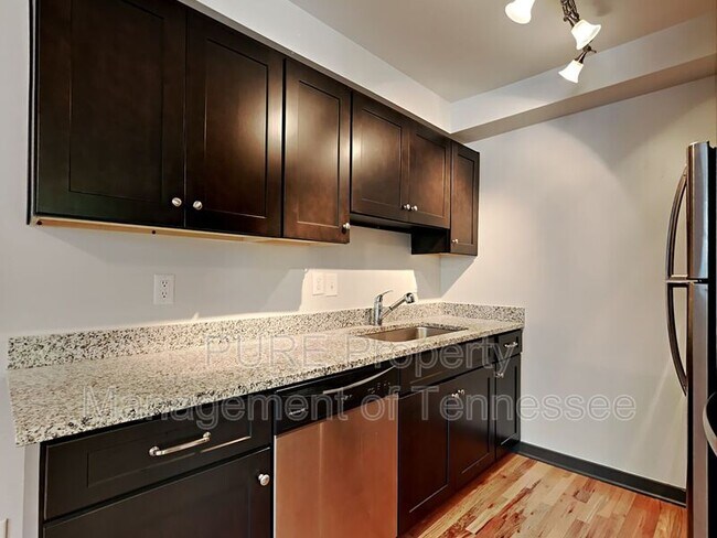 Foto del edificio - 517 Veritas St