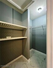 Building Photo - 950 Hancock Creek S Blvd