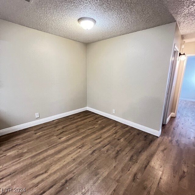 Building Photo - 3151 N Soaring Gulls Dr