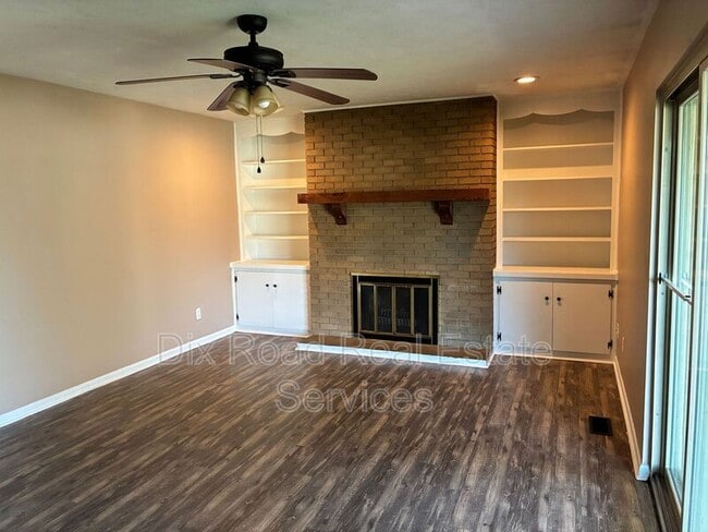 Foto del edificio - 5261 Bromwick Dr