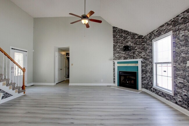 Foto del edificio - 3660 S Naples Ct