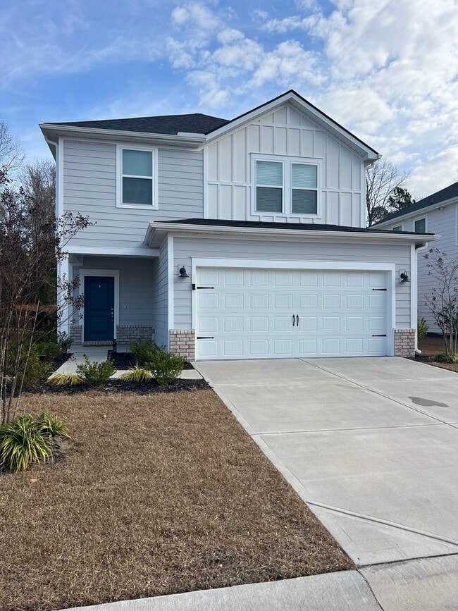 Foto del edificio - BEAUTIFUL 4 bedroom / 3 bath home located off Water Tower Road!