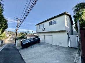 Building Photo - 821 Avenue A Ave