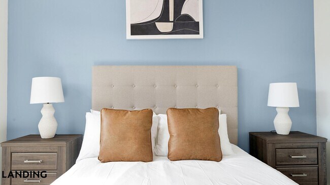 Foto del edificio - 6525 Ed Bluestein Blvd