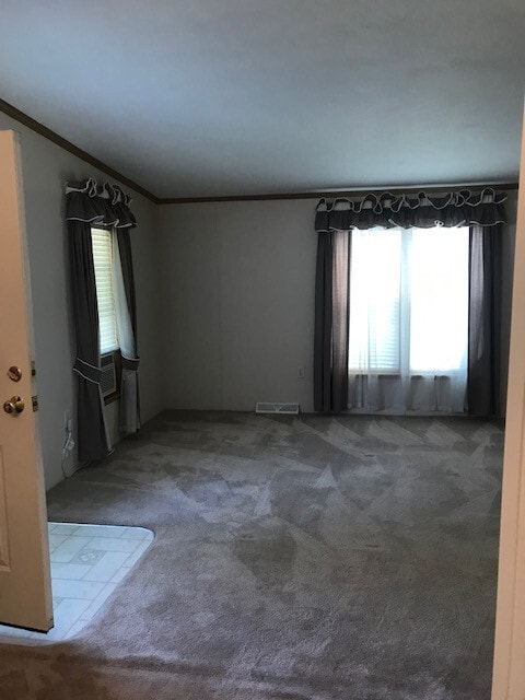 Building Photo - 24 Stoneridge Ln