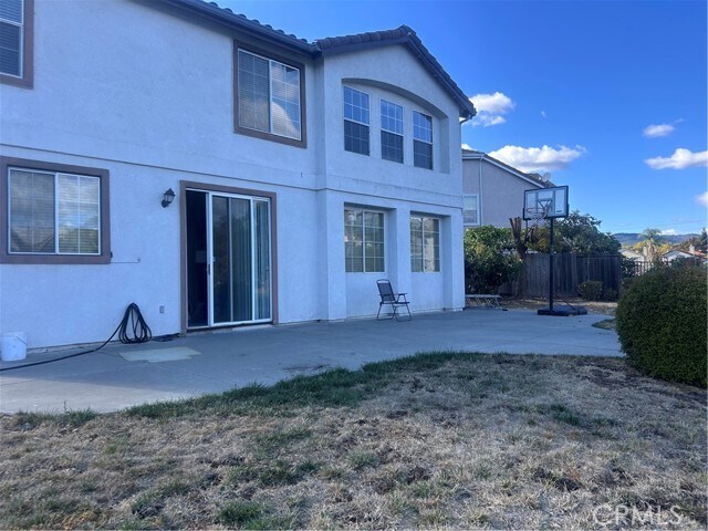Foto del edificio - 5162 Chabot Ct