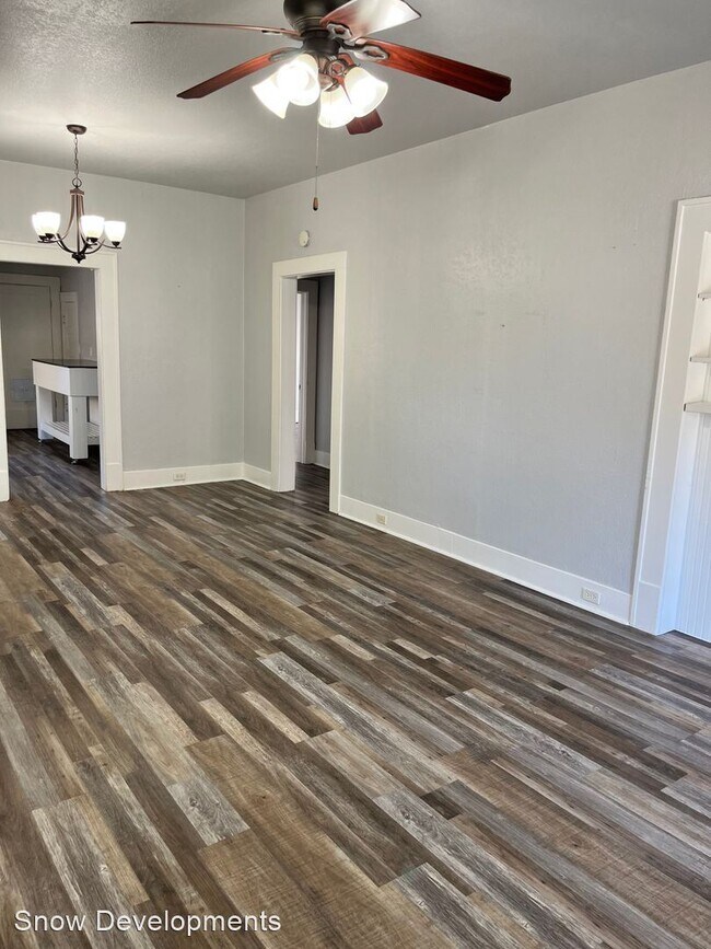 Foto del edificio - 2 br, 1 bath House - 1300 Locust