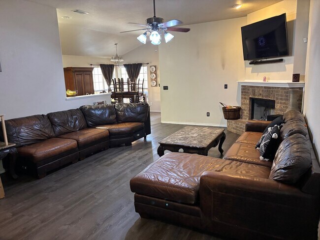 Foto del edificio - 420 E 98th St