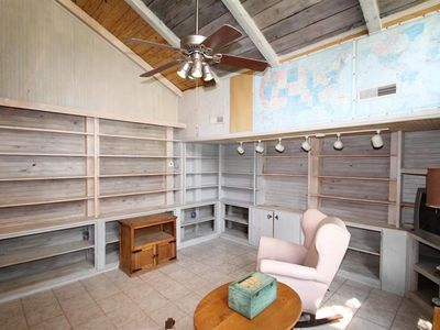Building Photo - 819 Greenwillow Way