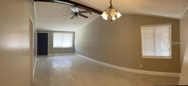 Foto del edificio - 1301 W Bryan St