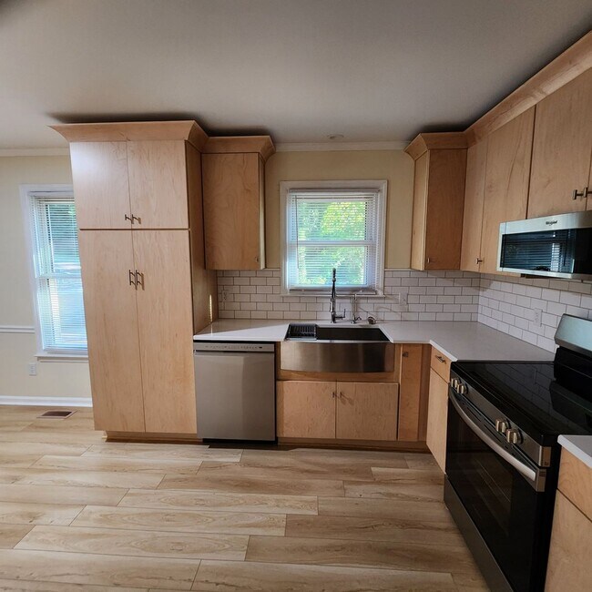 Foto del edificio - 3 Bedroom for Rent in Knightdale NC