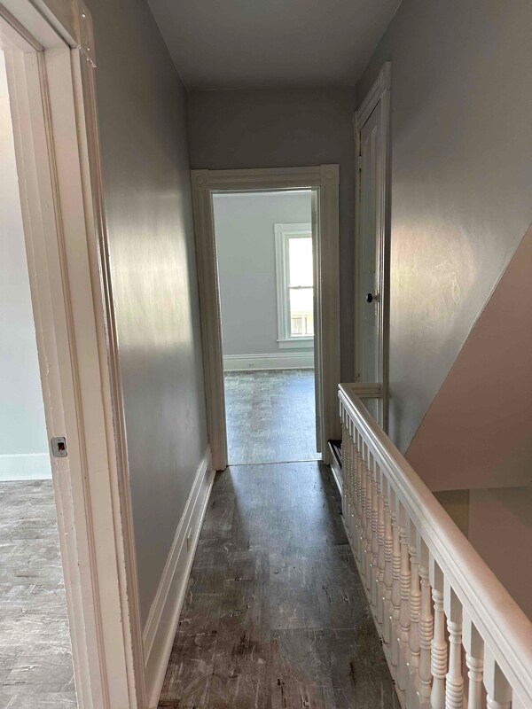 Foto del edificio - 307 Loucks Ave