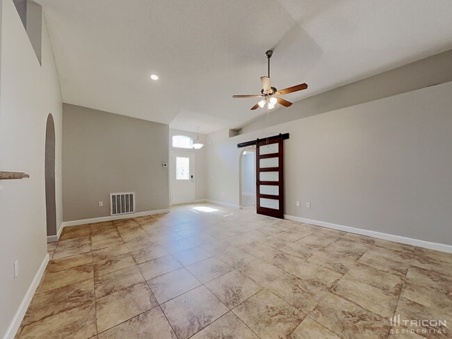 Building Photo - 169 Cedar Ridge Ln