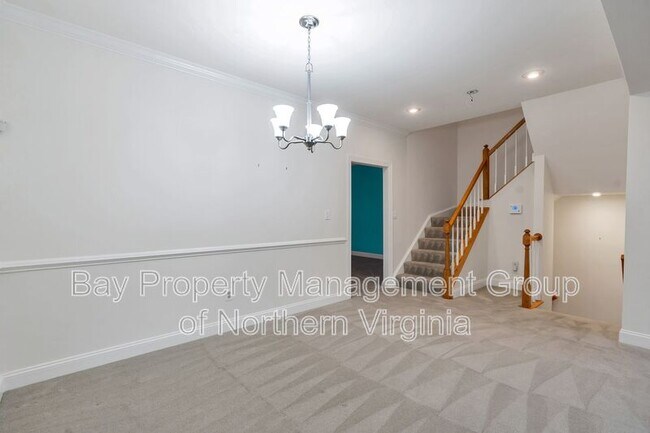 Building Photo - 2721 Baronhurst Dr