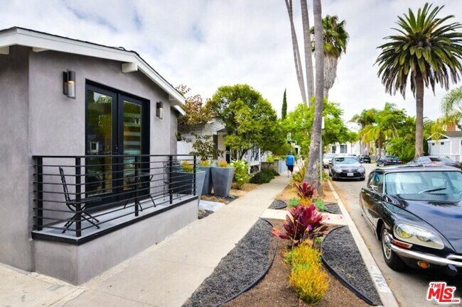 Foto del edificio - 2341 Beach Ave