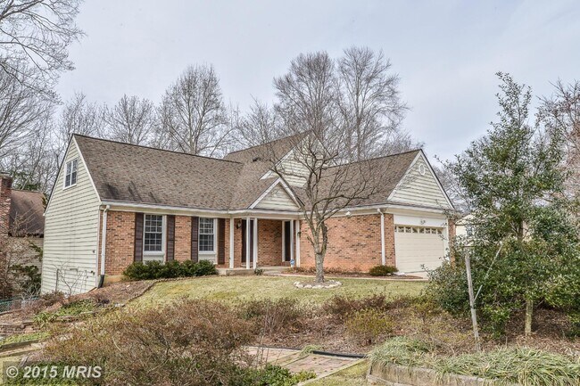 Foto del edificio - 7200 Hopkins Ct