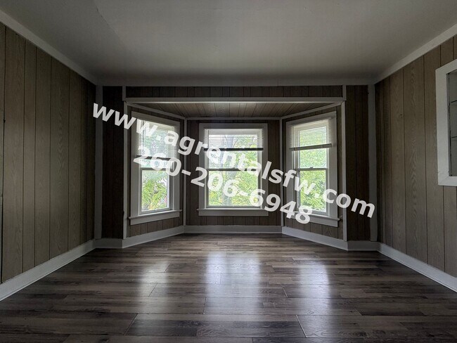 Foto del edificio - 2919 S Harrison St