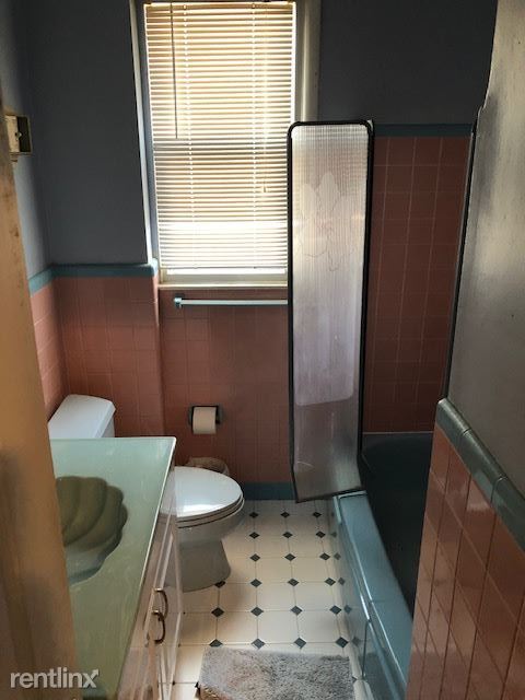 Building Photo - 3 br, 1.5 bath House - 1745 Bergen St