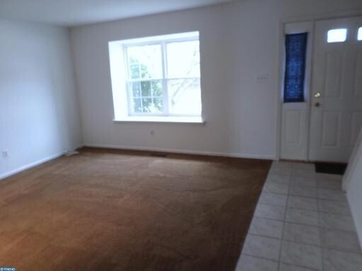Building Photo - 3 bed / 2.5 Bath Single Family in Norristown.
