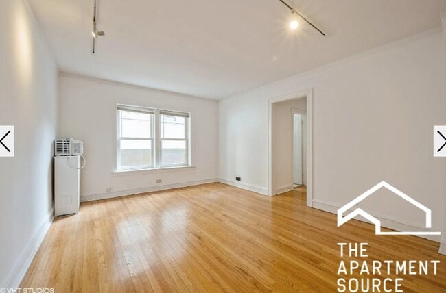 Photo - 2324 N Lincoln Park W Apartment