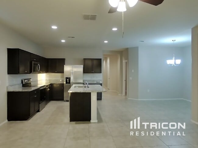 Building Photo - 28721 Gypsum Dr