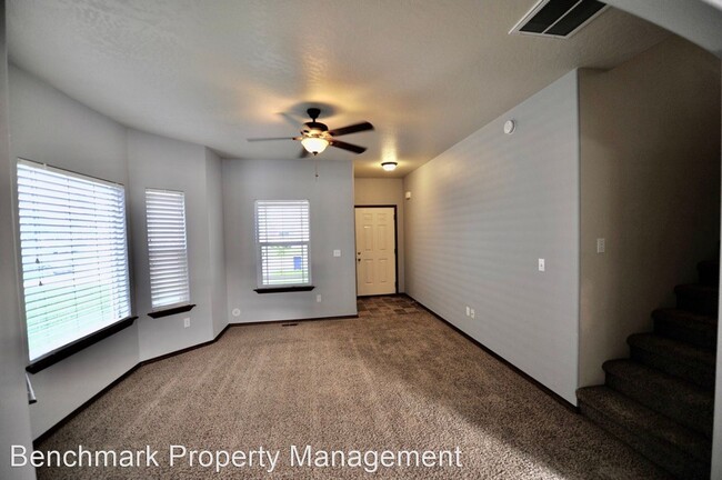 Building Photo - 7403 N Carrington Ln