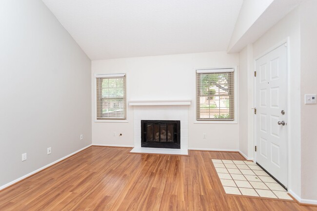 Building Photo - 6139 Little Pine Cir