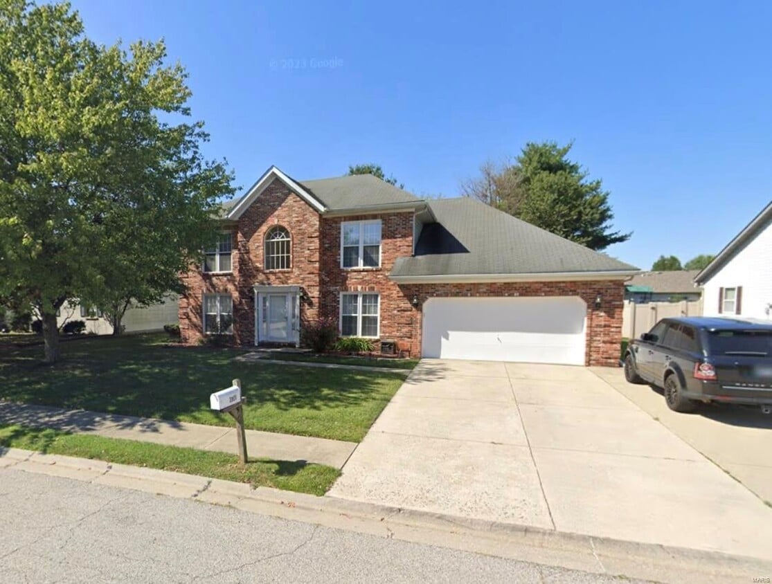 Primary Photo - 3909 Whitfield Dr
