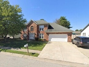 Building Photo - 3909 Whitfield Dr