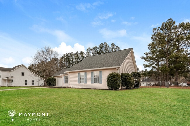 Building Photo - Cozy Home in Thomson,	GA