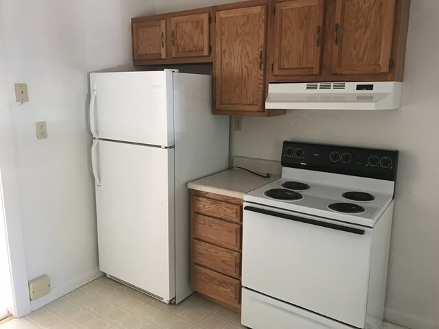 Building Photo - 508 W Lockhart St