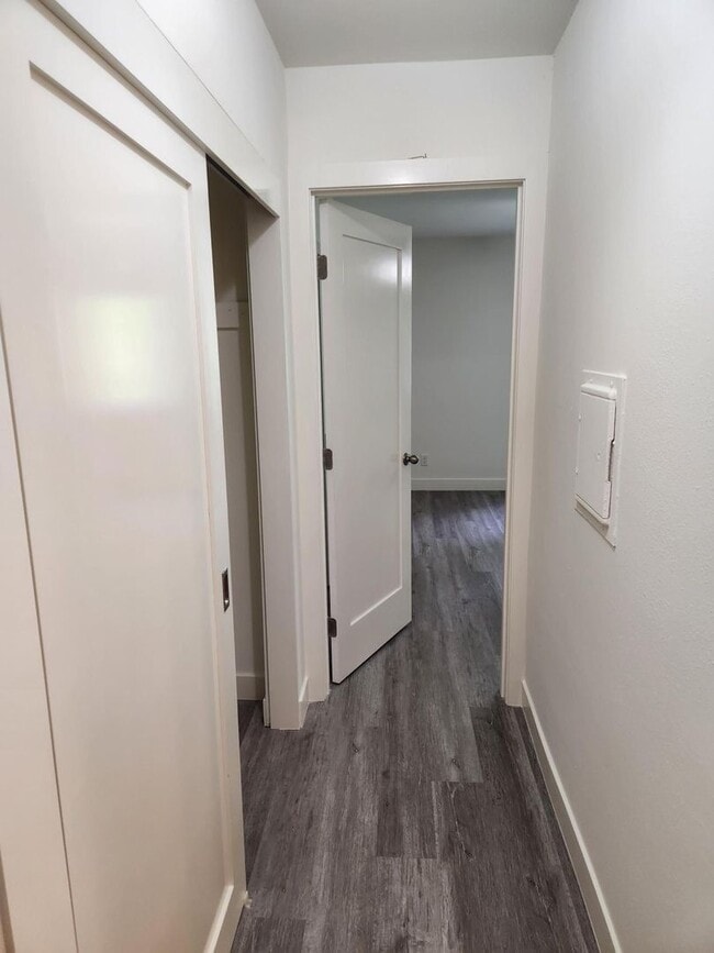 Interior Photo - Hillside Terrace