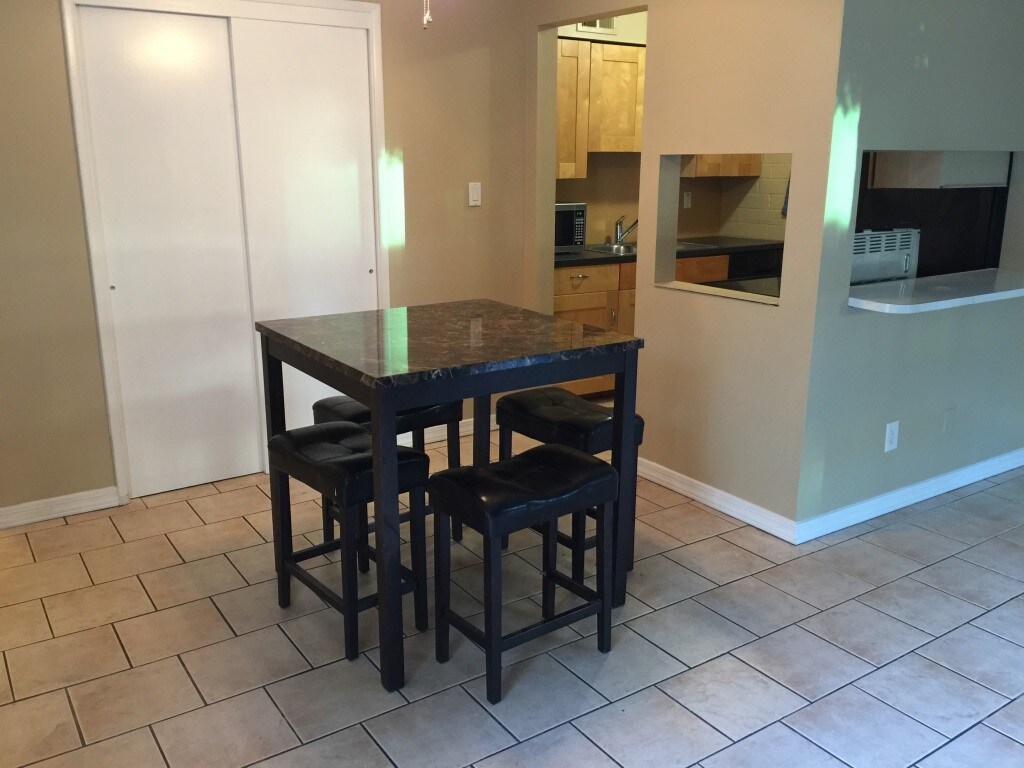 4202 N 28th St, Phoenix, AZ 85016 Condo for Rent in Phoenix, AZ