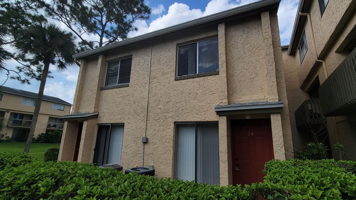 Primary Photo - Condo Near Semoran and Curry Ford, Orlando!