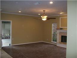 Foto del edificio - 4824 Whispering Falls Dr