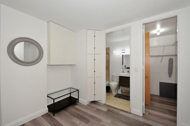 Foto del edificio - 337-339 West 48th Street-ID1323948P