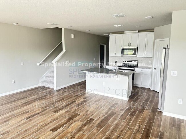 Building Photo - 786 Legacy Dr