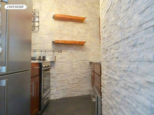 Foto del edificio - 207 Ocean Pkwy