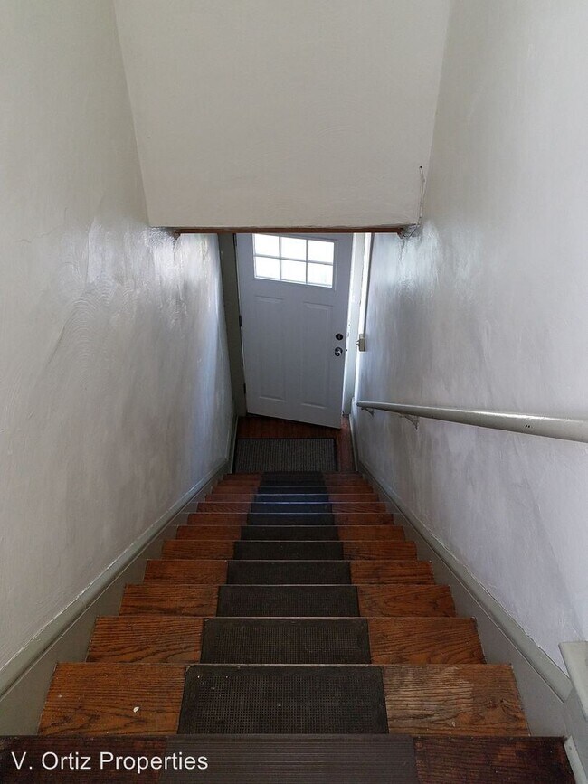 Foto del edificio - 2 br, 1 bath House - 1225 West 8th Street