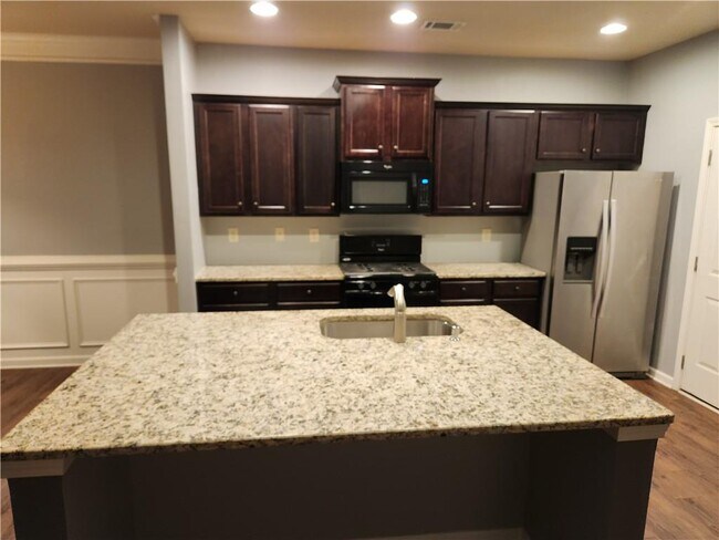 Foto del edificio - 2727 Morgan Glen Rd NE