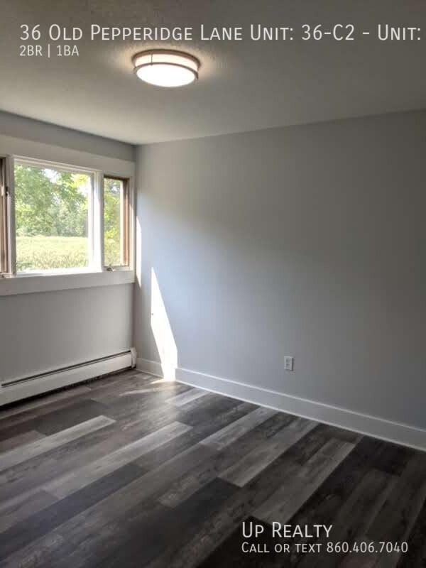 Foto del edificio - 36 Old Pepperidge Ln