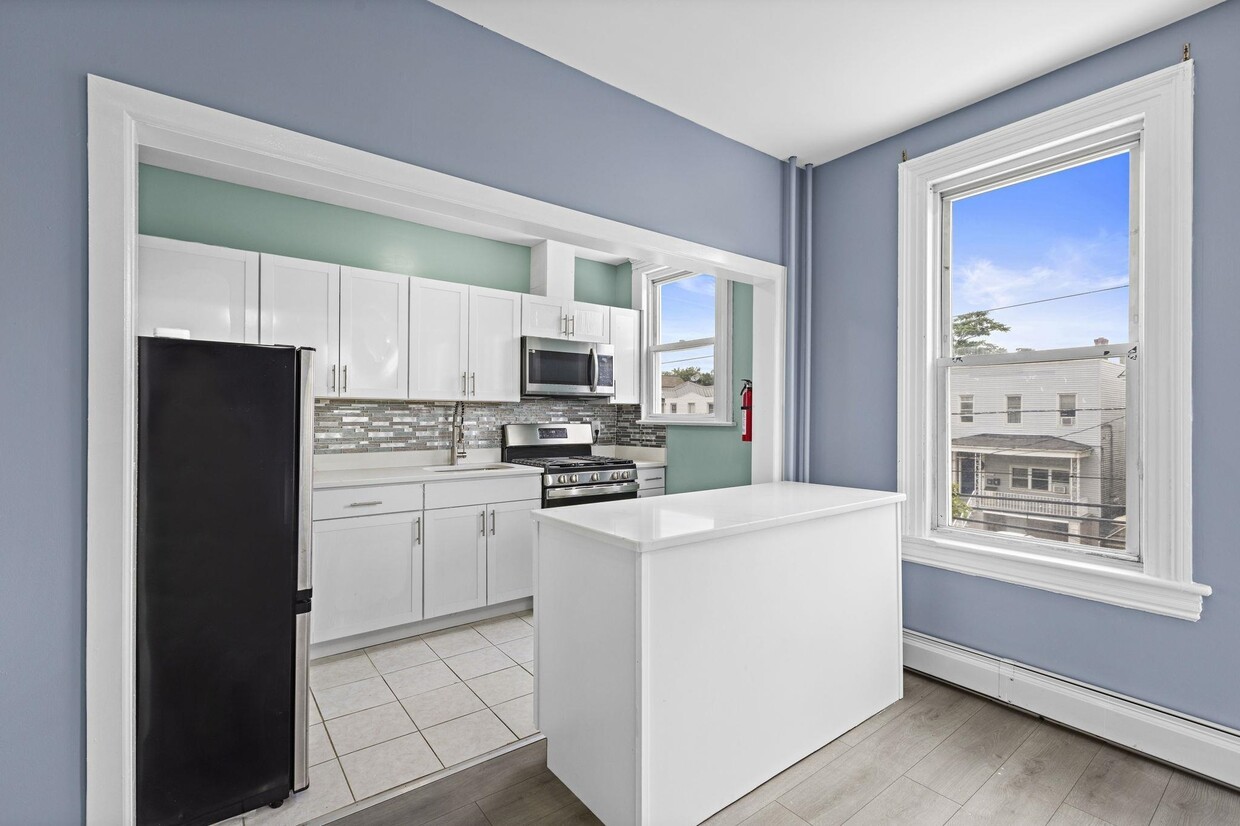 Foto principal - 209 Danforth Ave